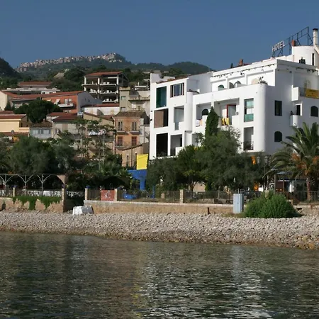 Museo D'arte Contemporanea Atelier Sul Mare Hotel Castel di Tusa