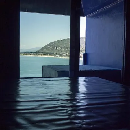 Hotel Museo D'arte Contemporanea Atelier Sul Mare 3*