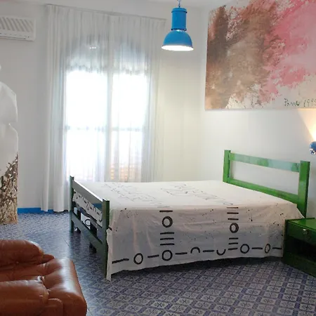 Hotel Museo D'arte Contemporanea Atelier Sul Mare 3*