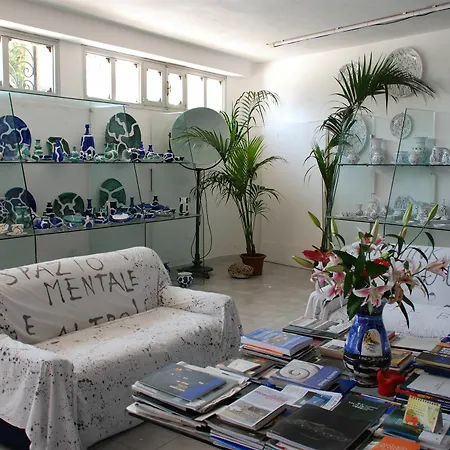 Museo D'arte Contemporanea Atelier Sul Mare 3* Castel di Tusa